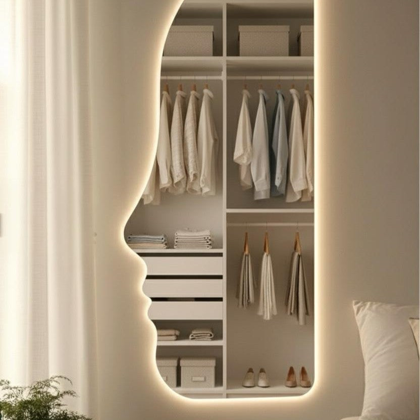 Face Shaped Mirrors